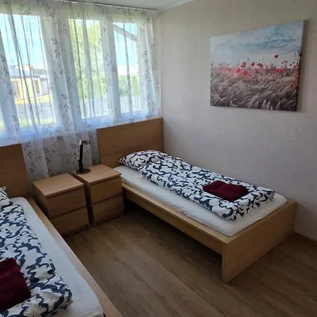 Pihtla Poik Kuelalistemaja #1