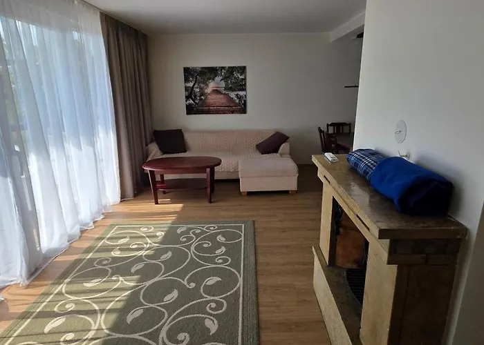 Pihtla Põik Külalistemaja #1 Kuressaare