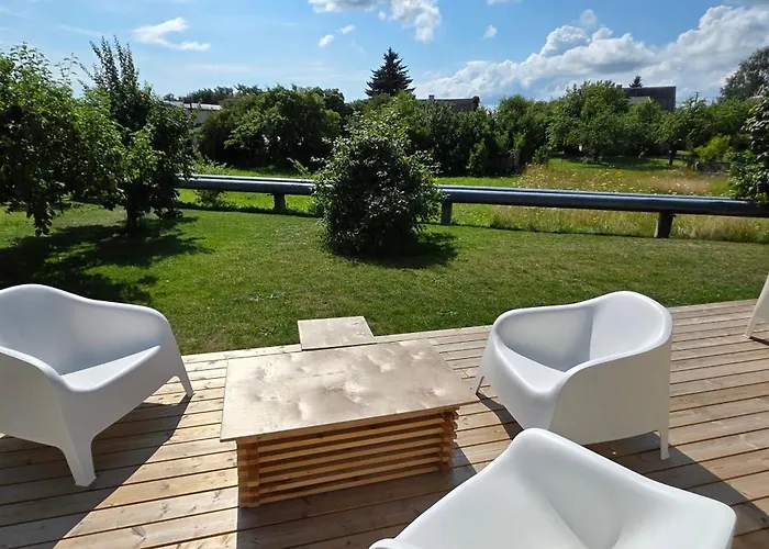 Pihtla Poik Kuelalistemaja #1